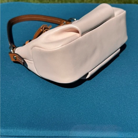 SOLD LIVE! Dooney & Bourke Blush Pink Leather Pouchette - Picture 7 of 13